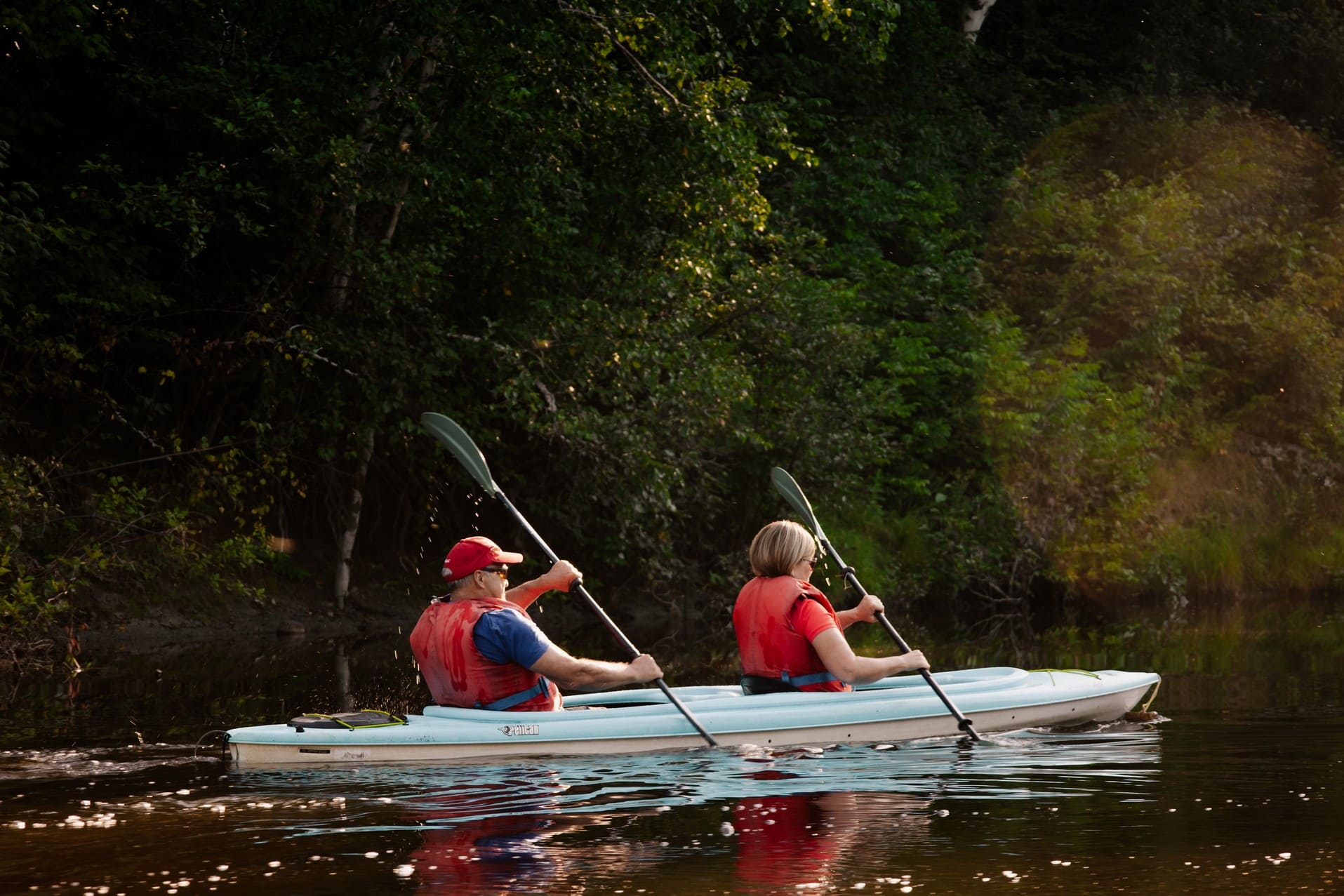 Kayak - Image de bannière saison automne - Corporation du Parc de la Rivière-du-Moulin